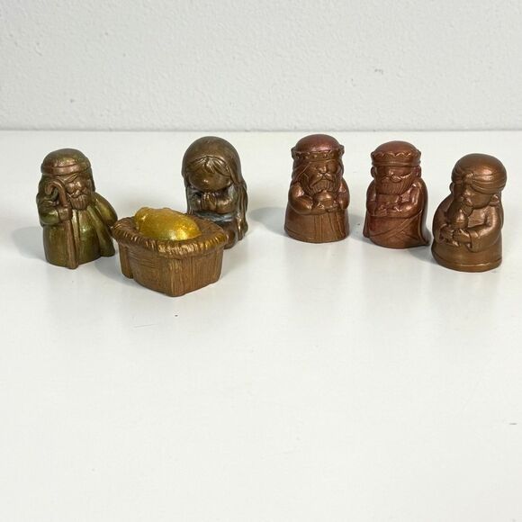Small Hand-painted Metallic Christmas Nativity 6 piece Set - Picture 1 of 7